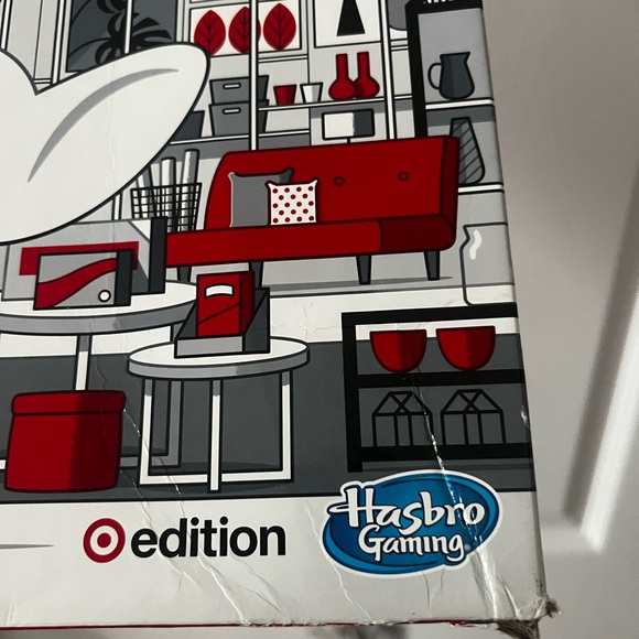 Hasbro Monopoly Target Edition EUC - Picture 5 of 9